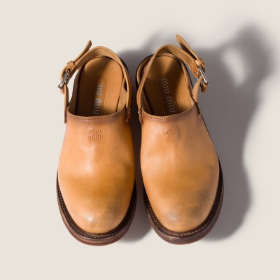 Miu Miu Foule Leather Mules Light Tan MM261124