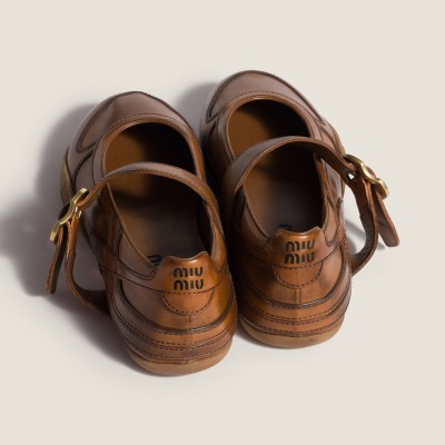 Miu Miu Gymnasium Leather Ballerinas With Strap And Buckle Cognac MM261027