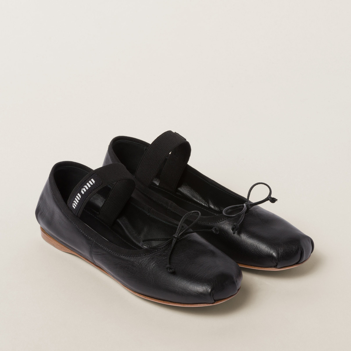Miu Miu Leather Ballerinas Black MM261019 Miu Miu Leather Ballerinas Black MM261019
