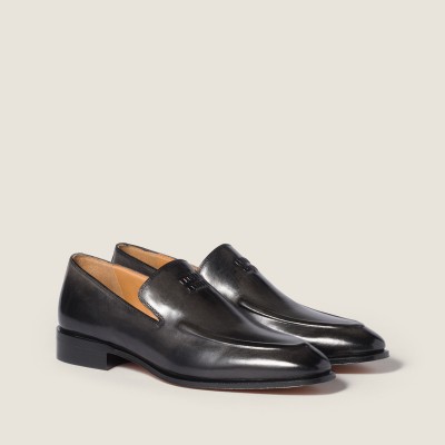 Miu Miu Leather Loafers Black MM261108 Miu Miu Leather Loafers Black MM261108