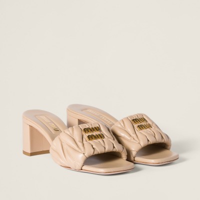 Miu Miu Matelasse Nappa Leather Slides Sand Beige MM261216 Miu Miu Matelasse Nappa Leather Slides Sand Beige MM261216