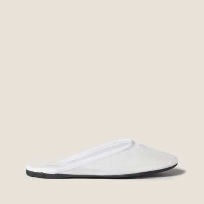 Miu Miu Mesh Fabric Slippers White MM261226 Miu Miu Mesh Fabric Slippers White MM261226