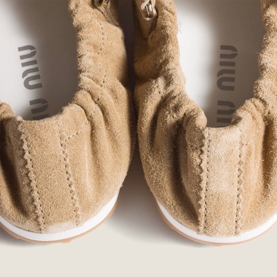 Miu Miu Plume Suede Ballerinas Desert Beige MM261003
