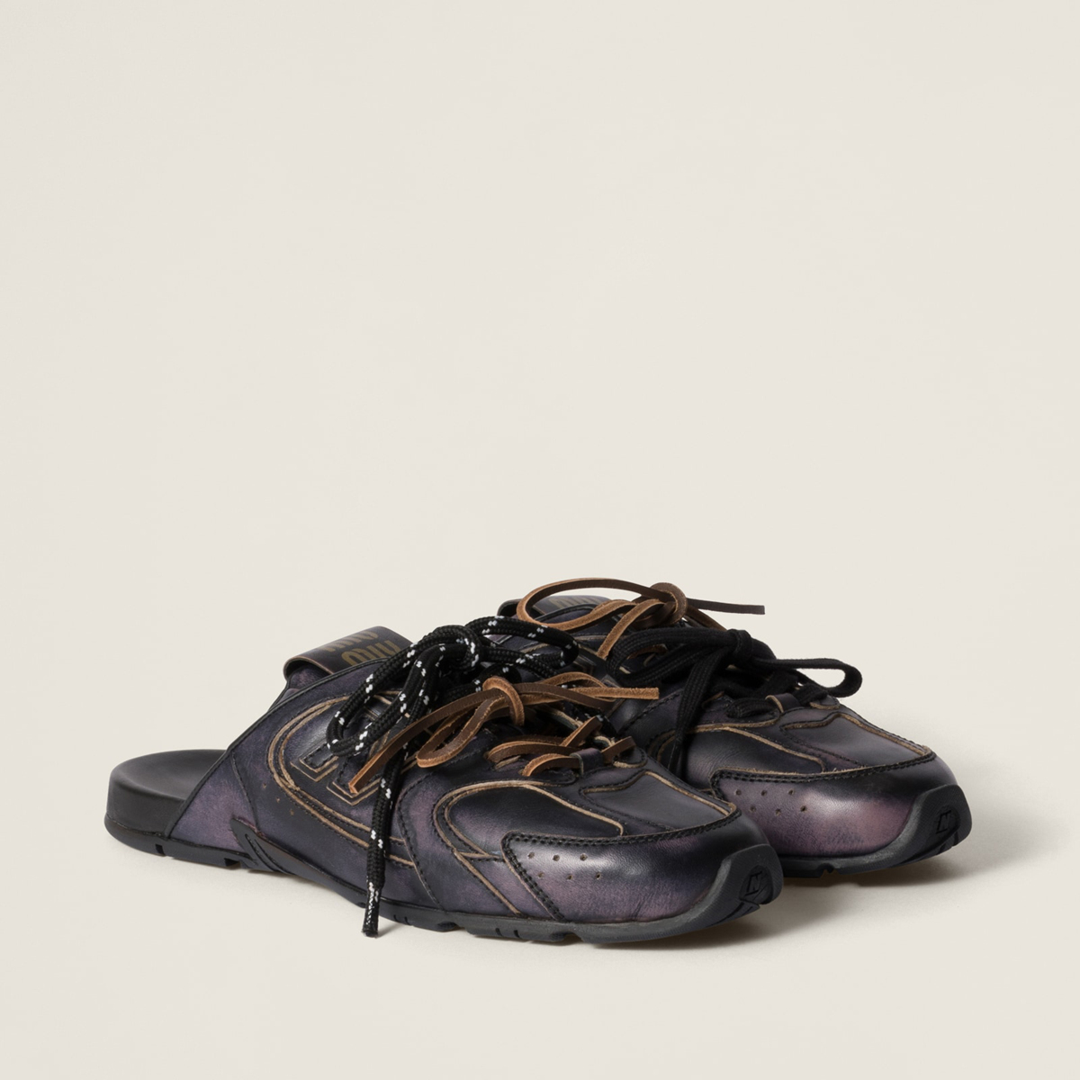 New Balance X Miu Miu 530 Sl Deco Calf Leather Mules Black MM261125 New Balance X Miu Miu 530 Sl Deco Calf Leather Mules Black MM261125