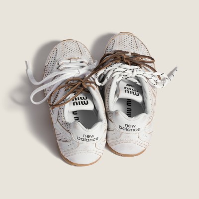New Balance X Miu Miu 530 Sl Deco' Leather Sneakers White MM261128 New Balance X Miu Miu 530 Sl Deco' Leather Sneakers White MM261128