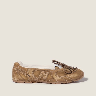 New Balance X Miu Miu 530 Sl Delave Suede Ballerinas Cinnamon MM261338