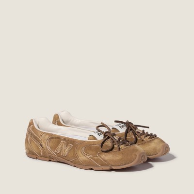 New Balance X Miu Miu 530 Sl Delave Suede Ballerinas Cinnamon MM261338