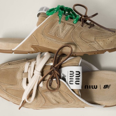 New Balance X Miu Miu 530 Sl Faded Suede Mules Ecru MM261129 New Balance X Miu Miu 530 Sl Faded Suede Mules Ecru MM261129