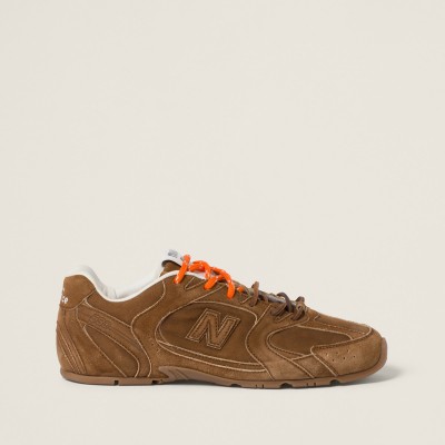 New Balance X Miu Miu 530 Sl Suede Sneakers Cinnamon MM261136 New Balance X Miu Miu 530 Sl Suede Sneakers Cinnamon MM261136