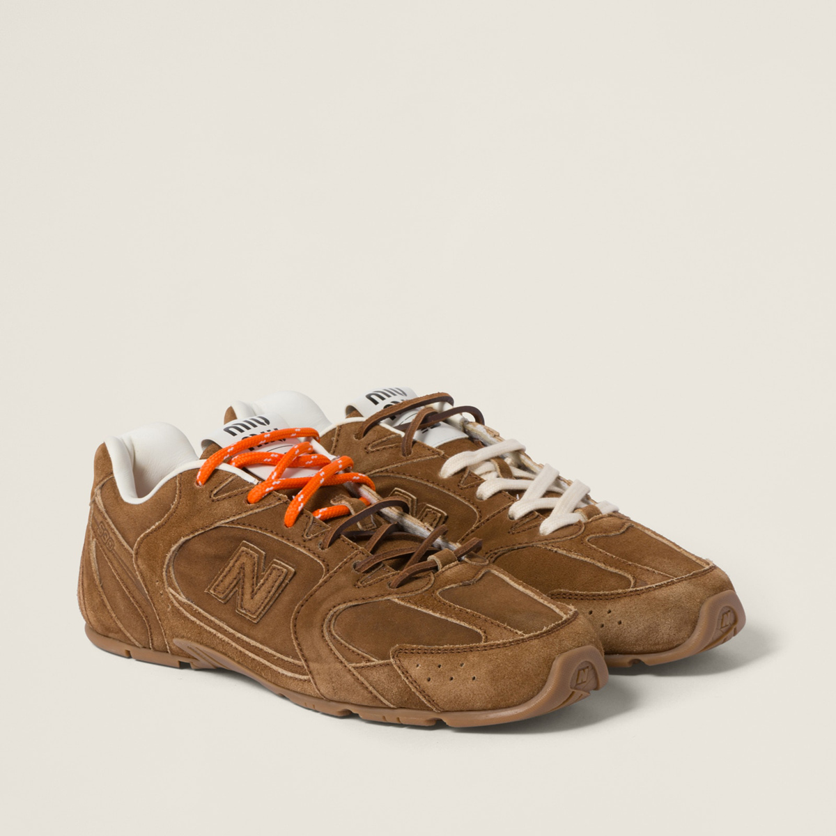 New Balance X Miu Miu 530 Sl Suede Sneakers Cinnamon MM261136 New Balance X Miu Miu 530 Sl Suede Sneakers Cinnamon MM261136