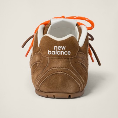 New Balance X Miu Miu 530 Sl Suede Sneakers Cinnamon MM261136 New Balance X Miu Miu 530 Sl Suede Sneakers Cinnamon MM261136