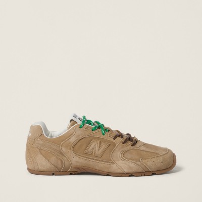 New Balance X Miu Miu 530 Sl Suede Sneakers Ecru MM261137 New Balance X Miu Miu 530 Sl Suede Sneakers Ecru MM261137