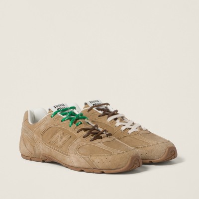 New Balance X Miu Miu 530 Sl Suede Sneakers Ecru MM261137 New Balance X Miu Miu 530 Sl Suede Sneakers Ecru MM261137
