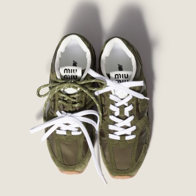 New Balance X Miu Miu 530 Sl Technical Fabric And Suede Sneakers Forest Green MM261141 New Balance X Miu Miu 530 Sl Technical Fabric And Suede Sneakers Forest Green MM261141